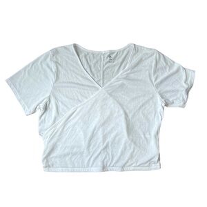 Gap Gapfit White Cropped Cross Front Short Sleeve Top Size Large